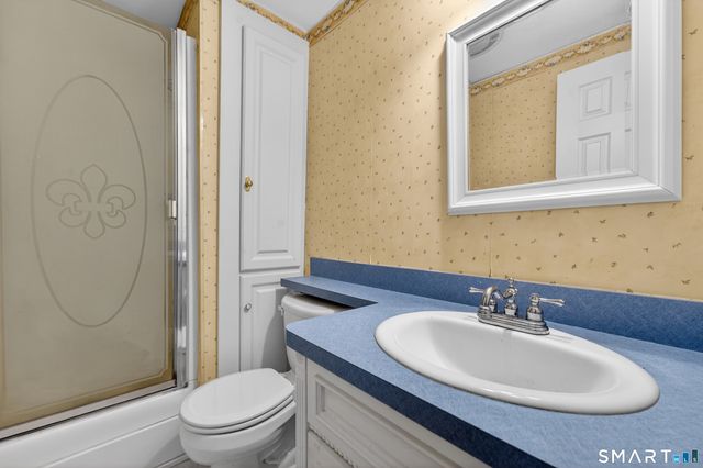 82 Colchester Commons, Colchester, CT 06415