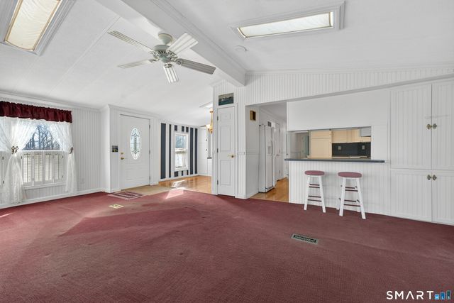 82 Colchester Commons, Colchester, CT 06415