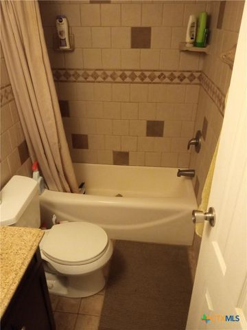 842 Burkhart Road, Victoria, TX 77905