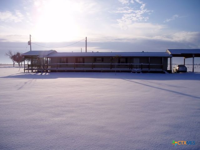 842 Burkhart Road, Victoria, TX 77905