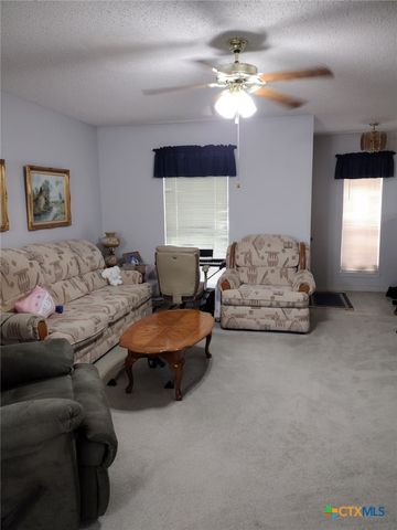 842 Burkhart Road, Victoria, TX 77905