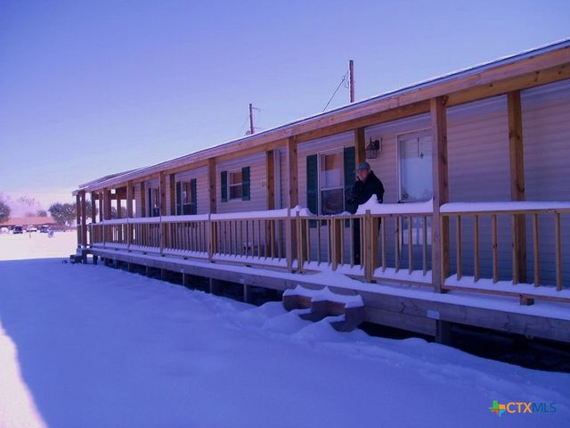 842 Burkhart Road, Victoria, TX 77905