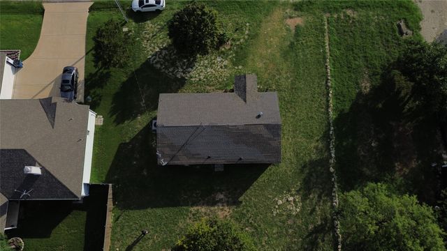 5821 Belaire Circle, Granbury, TX 76048
