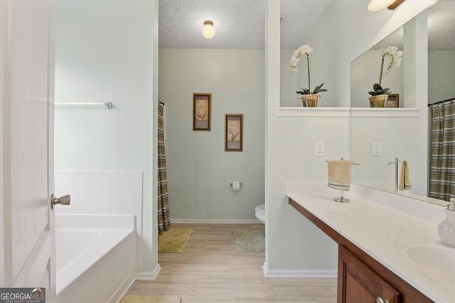 2708 Oakmont Way, Monroe, GA 30656