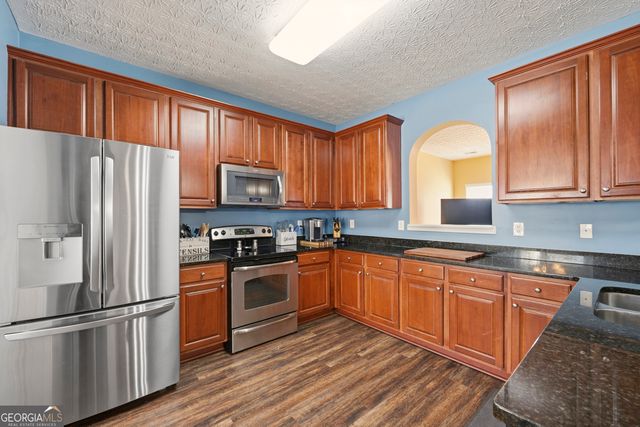 2708 Oakmont Way, Monroe, GA 30656