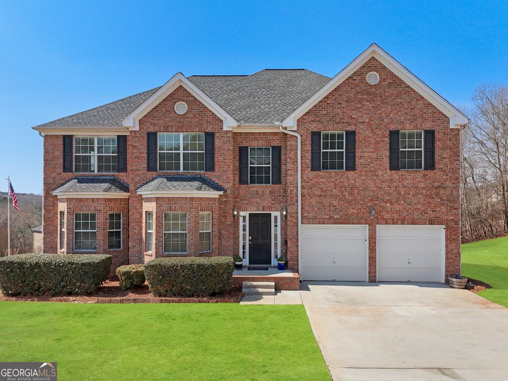 2708 Oakmont Way, Monroe, GA 30656