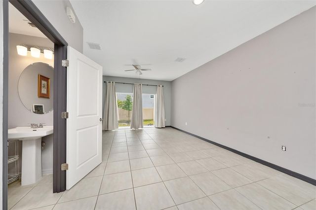 2060 VIEWFINDER STREET, Kissimmee, FL 34758