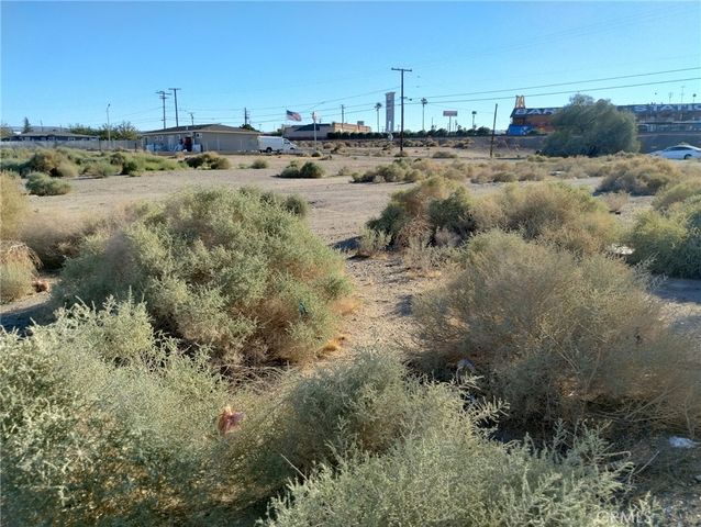 1613 Riverside Drive, Barstow, CA 92311