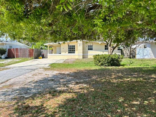 51 Davis Road, Palm Springs, FL 33461