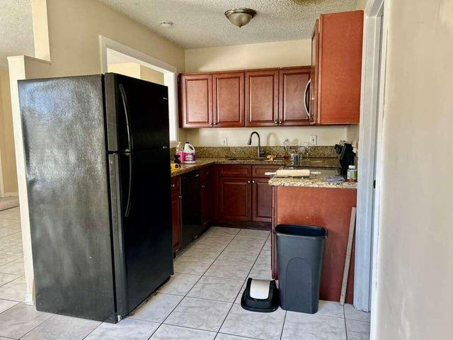 51 Davis Road, Palm Springs, FL 33461