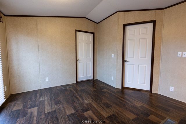 190 Cherry Circle Circle, Somerville, TX 77879