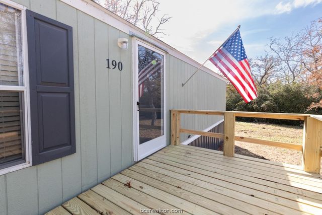 190 Cherry Circle Circle, Somerville, TX 77879