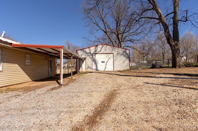 127 W Huron Street, Purcell, OK 73080