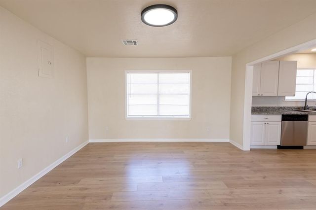 127 W Huron Street, Purcell, OK 73080