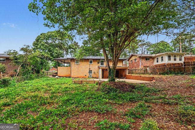 3995 Maxey Hill Drive, Stone Mountain, GA 30083