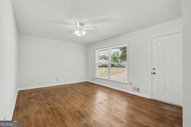 3995 Maxey Hill Drive, Stone Mountain, GA 30083