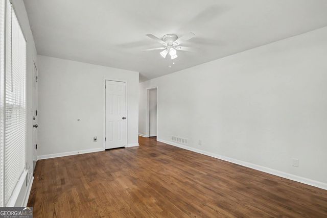 3995 Maxey Hill Drive, Stone Mountain, GA 30083