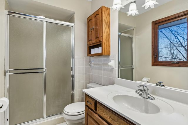 151 Choctaw Circle, Chanhassen, MN 55317