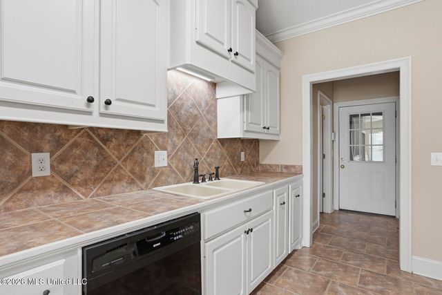 905 Frisky Drive, Brandon, MS 39047