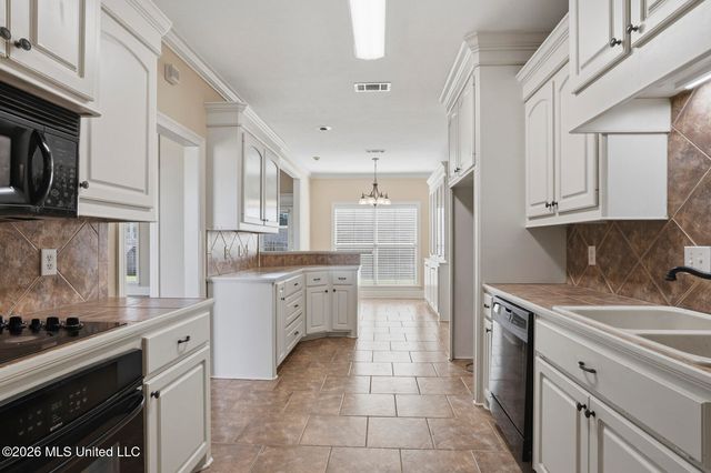 905 Frisky Drive, Brandon, MS 39047