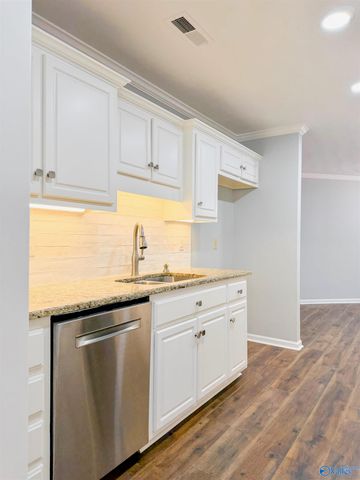 3309 Loggers Place, Decatur, AL 35603