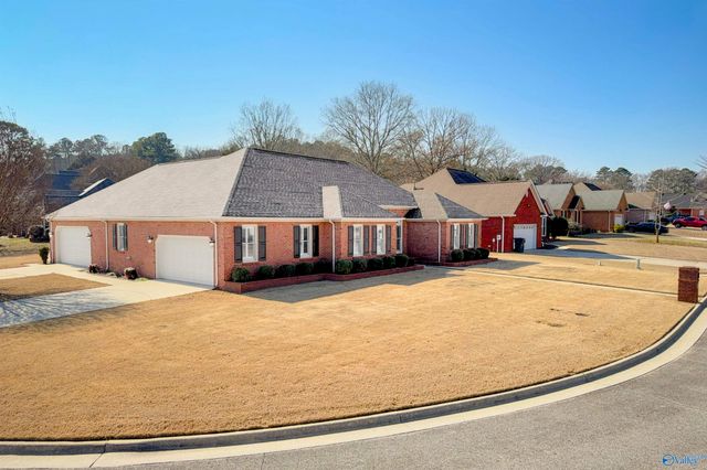 3309 Loggers Place, Decatur, AL 35603