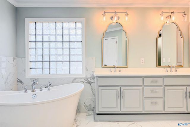 3309 Loggers Place, Decatur, AL 35603