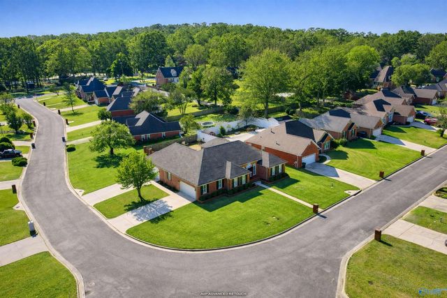 3309 Loggers Place, Decatur, AL 35603