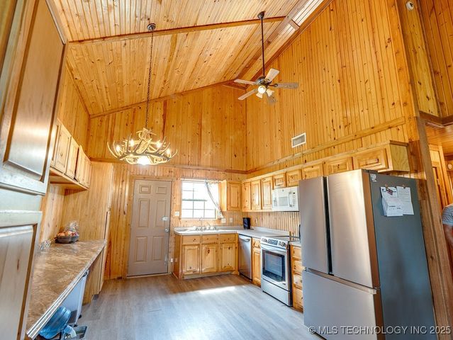 13503 E Hwy 43 Street, Stringtown, OK 74569