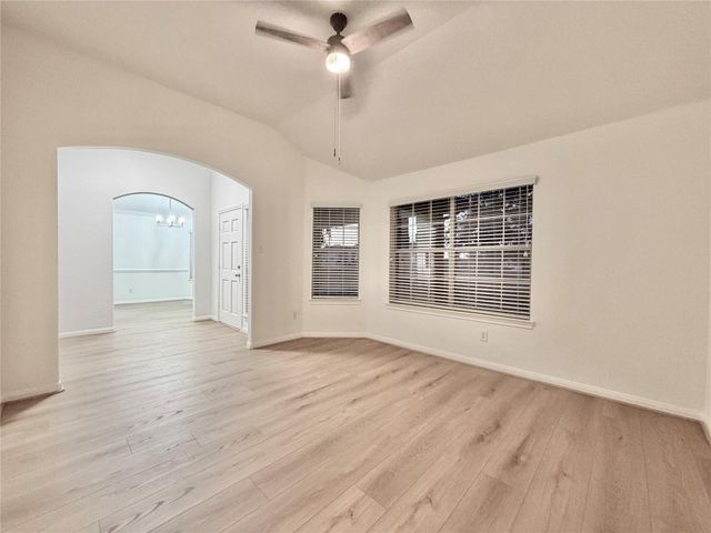 18917 Harbor Side Boulevard, Montgomery, TX 77356