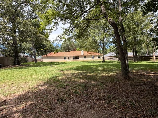 18917 Harbor Side Boulevard, Montgomery, TX 77356