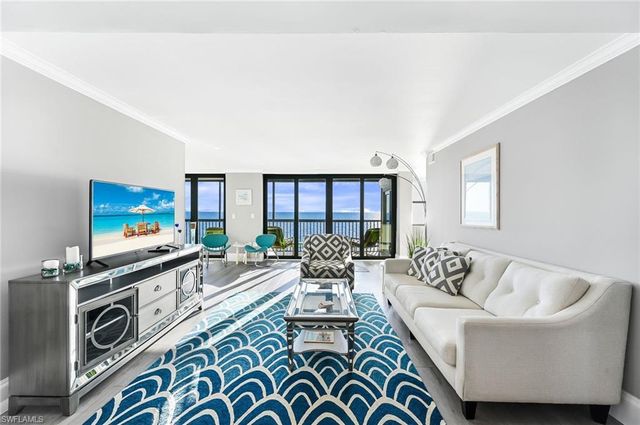 9375 Gulf Shore DR # 602, Naples, FL 34108