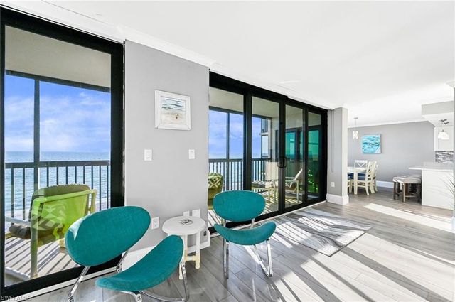 9375 Gulf Shore DR # 602, Naples, FL 34108