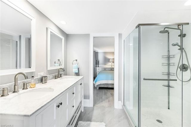 9375 Gulf Shore DR # 602, Naples, FL 34108