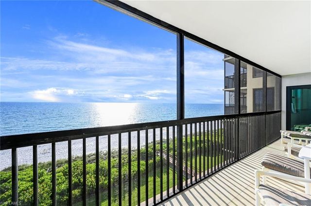 9375 Gulf Shore DR # 602, Naples, FL 34108