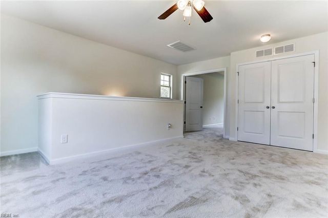 6321 Janice CT, Gloucester, VA 23061