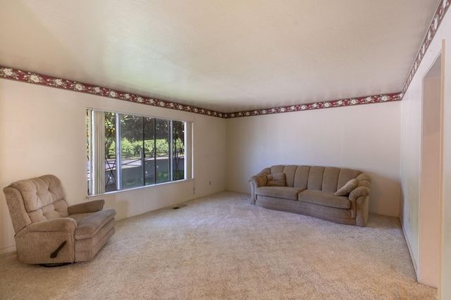 19708 S Jack Tone Rd, Ripon, CA 95366