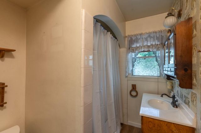 19708 S Jack Tone Rd, Ripon, CA 95366