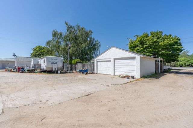 19708 S Jack Tone Rd, Ripon, CA 95366