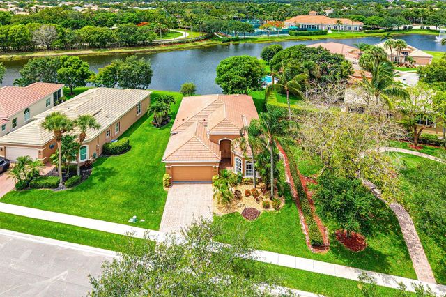 8240 Parini Way, Lake Worth, FL 33467