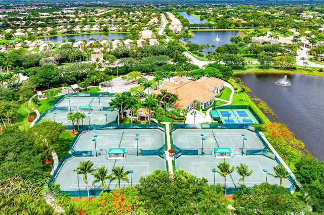 8240 Parini Way, Lake Worth, FL 33467