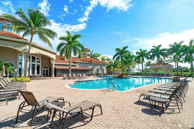 8240 Parini Way, Lake Worth, FL 33467