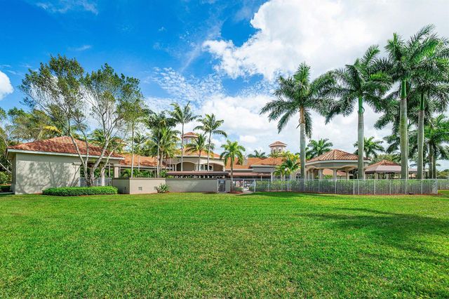8240 Parini Way, Lake Worth, FL 33467