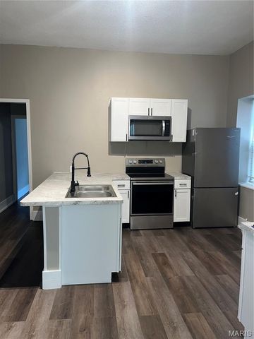 3011 - 3013 Minnesota Avenue, St Louis, MO 63118