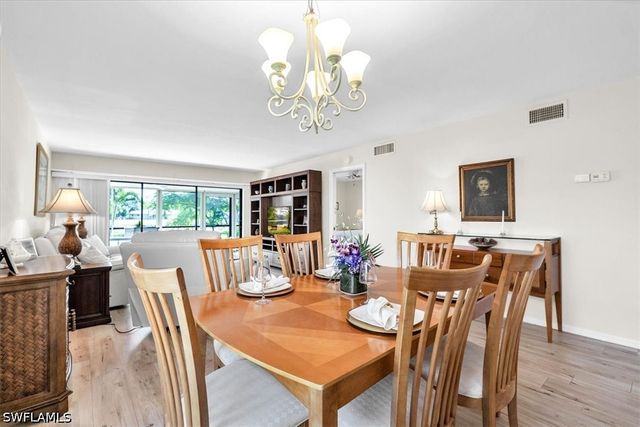 1223 Commonwealth CIR 101, Naples, FL 34116