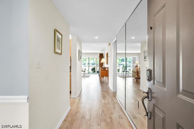 1223 Commonwealth CIR 101, Naples, FL 34116