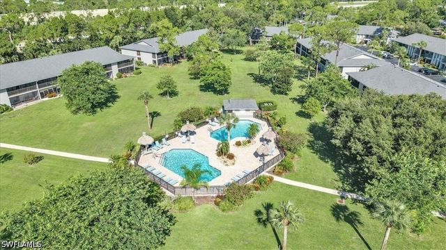 1223 Commonwealth CIR 101, Naples, FL 34116