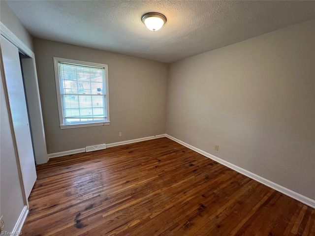 837 Crawford Street, Winston-salem, NC 27101