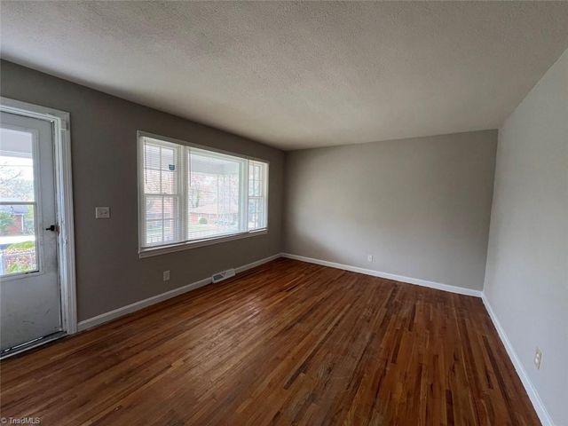 837 Crawford Street, Winston-salem, NC 27101