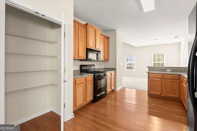 3361 Raes Creek Road 8, Marietta, GA 30008